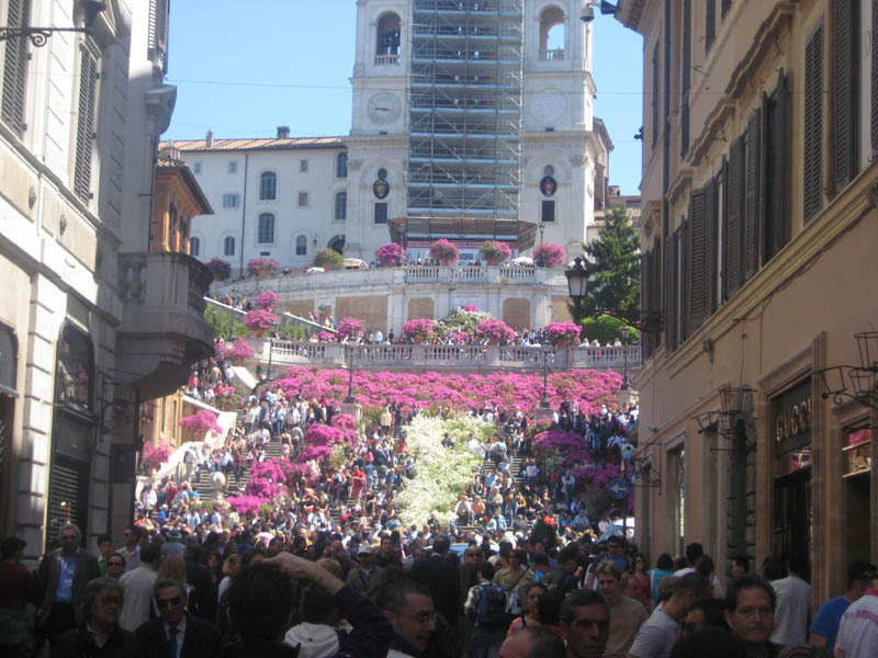 A flowerish Piazza di Spagna welcomes to II IT EBT meeting