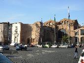 On the way to train station: Piazza della Repubblica, Terme di Diocleziano (Baths of Diocletian).